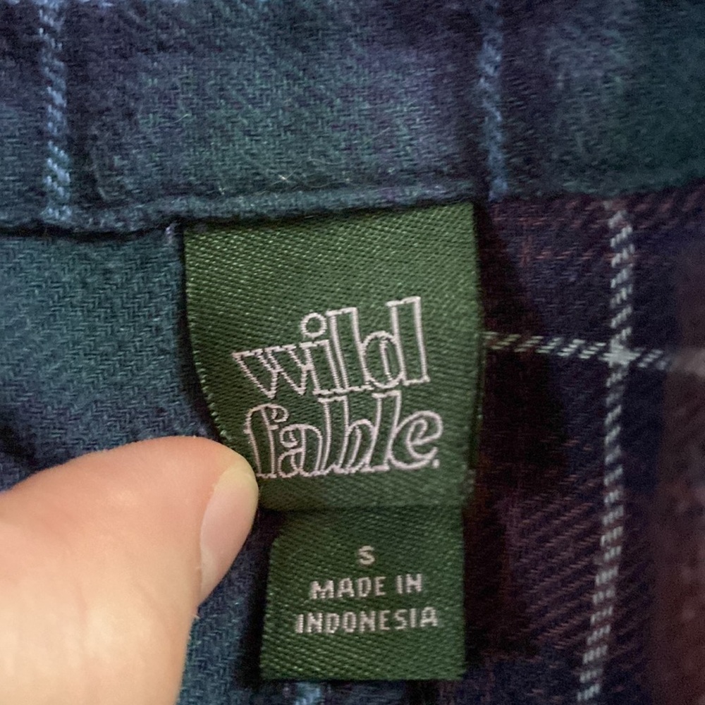 Color Block Plaid over shirt - Picture 2 of 5